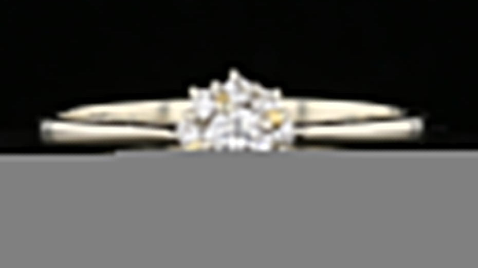 HE(R)STORY: The History of Engagement Rings