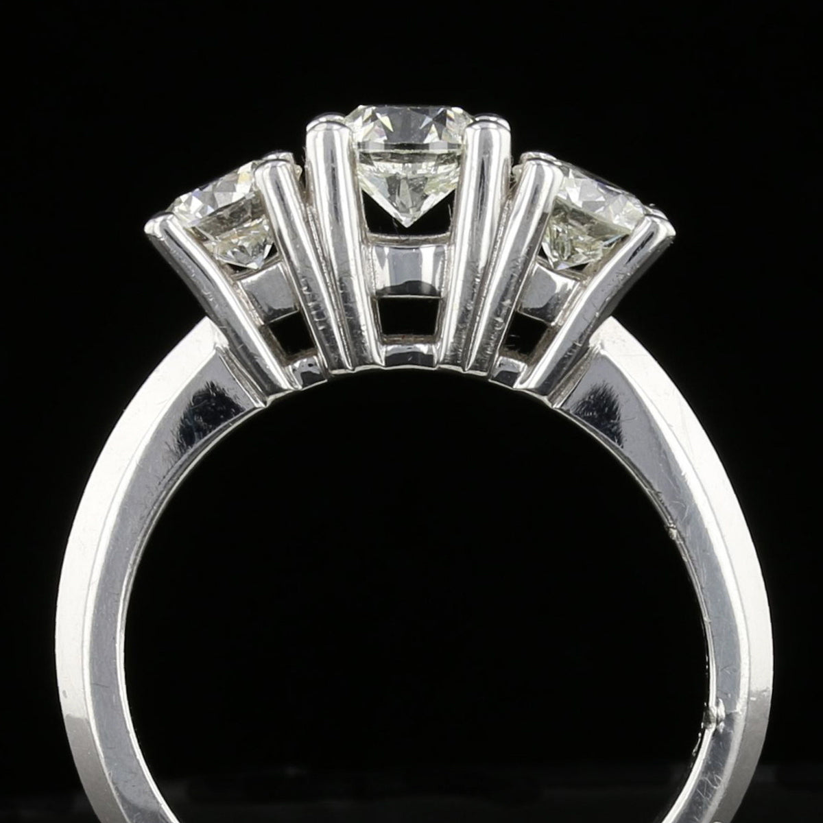 Moissanite Ring 893055