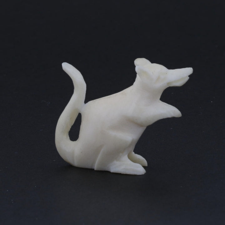 Antique Netsuke – Exquisite Hand-Carved Animal Mouse