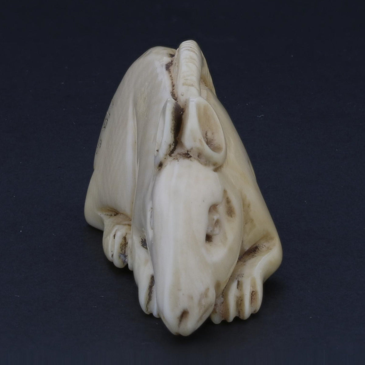 Antique Netsuke Carving – Resting Mouse Figurine