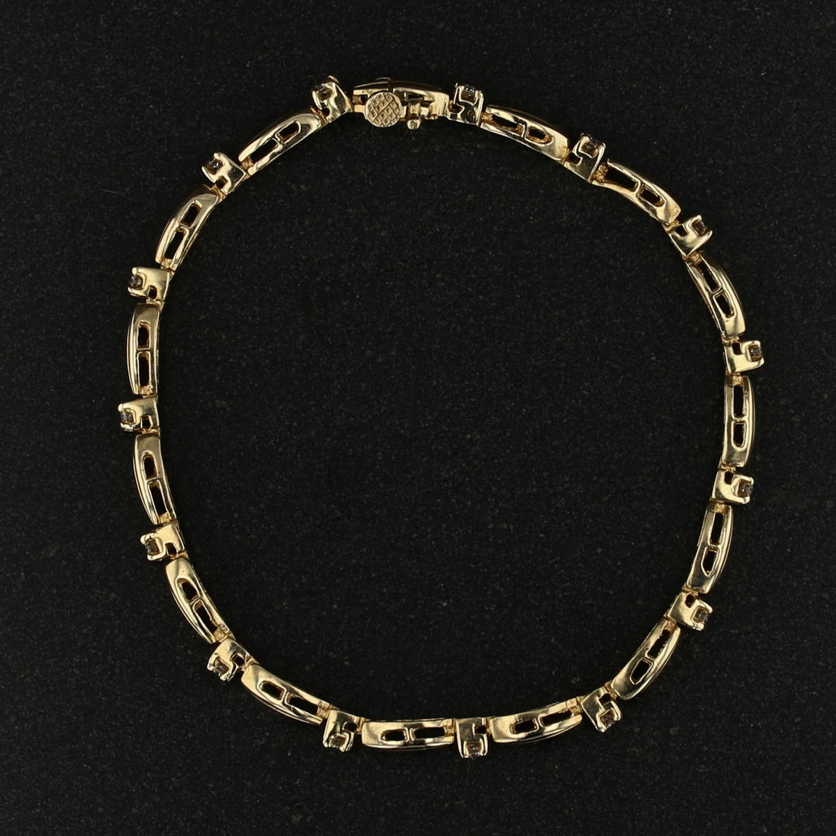 Ribbed Link Diamond Bracelet