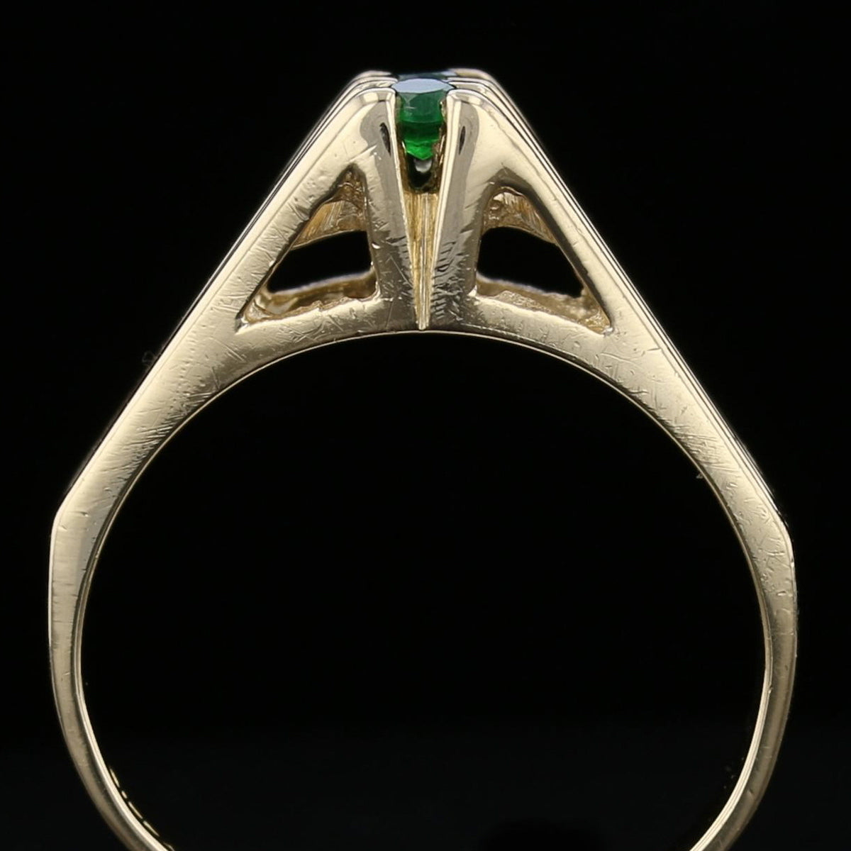 3 Emerald Ring