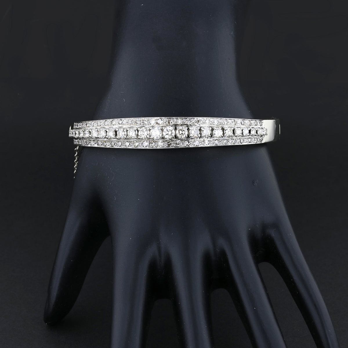 3.6ct Diamond Bangle 892224