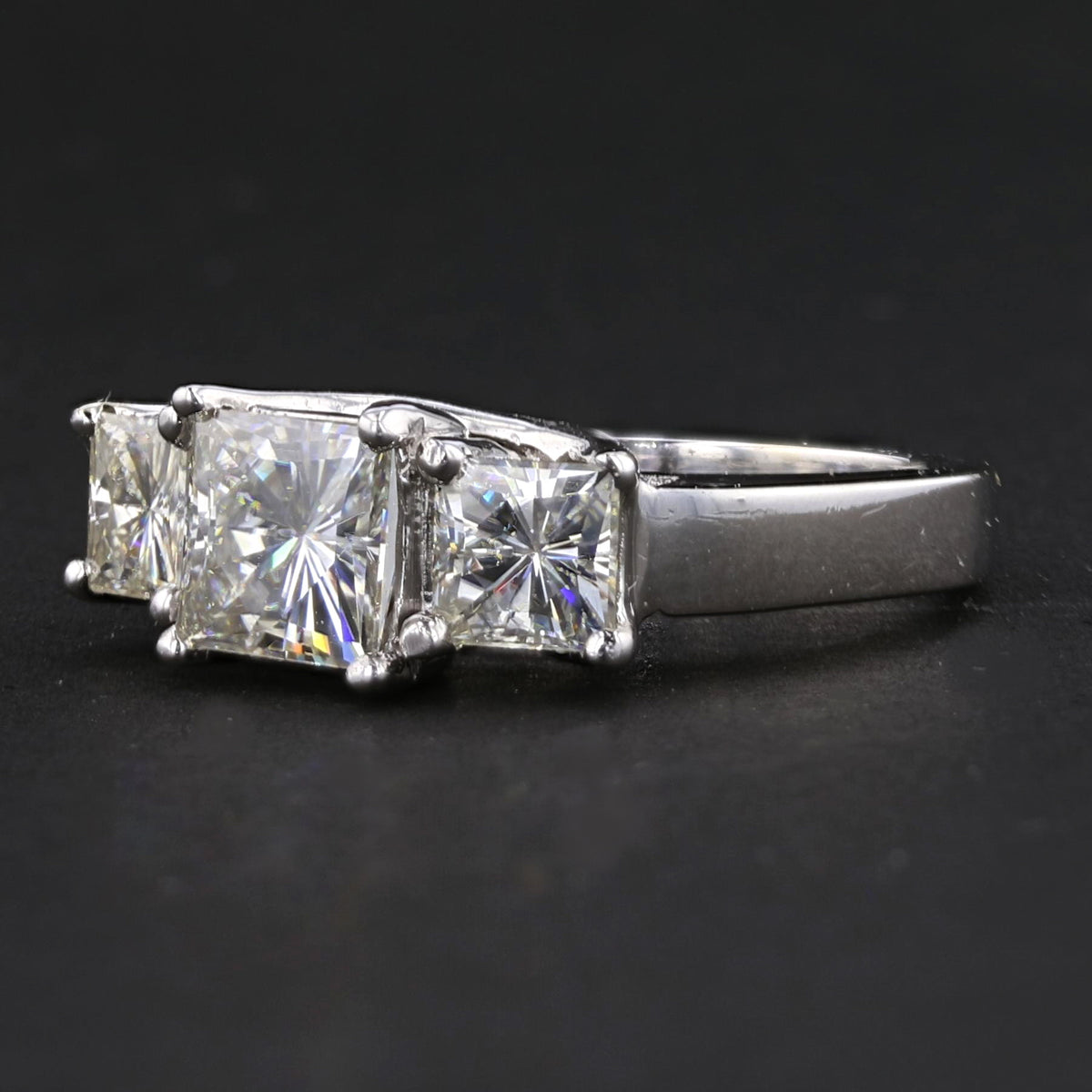 18K White Gold and Moissanite Ring