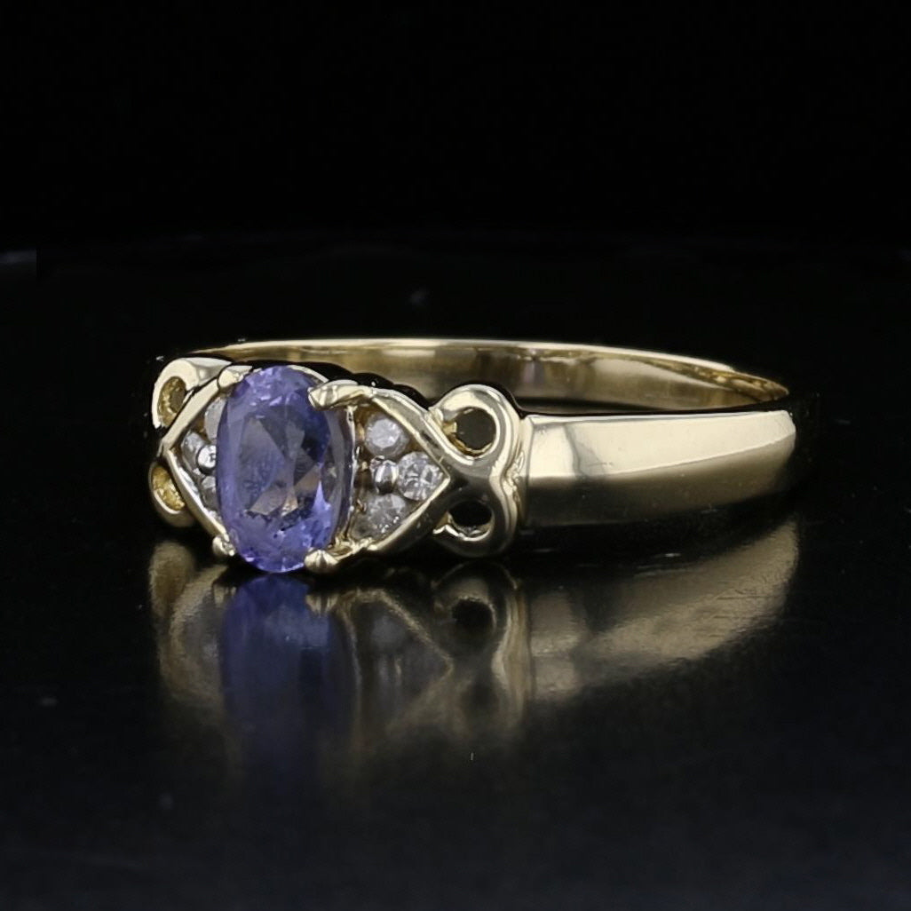 Vintage Tanzanite Diamond Ring