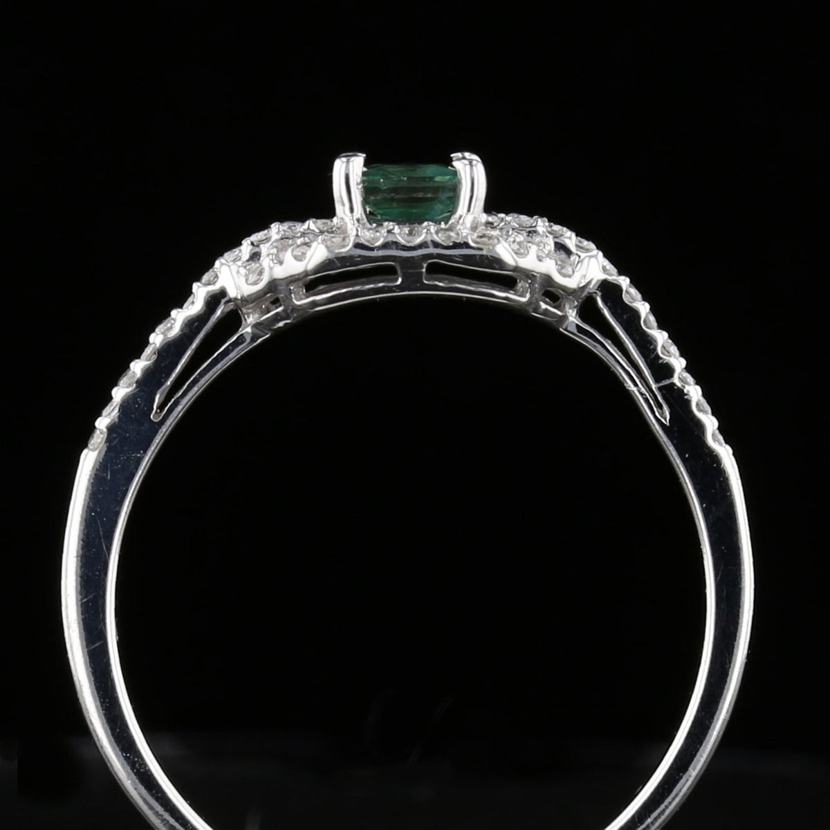 Alexandrite and Diamond GIA-Certified Ring