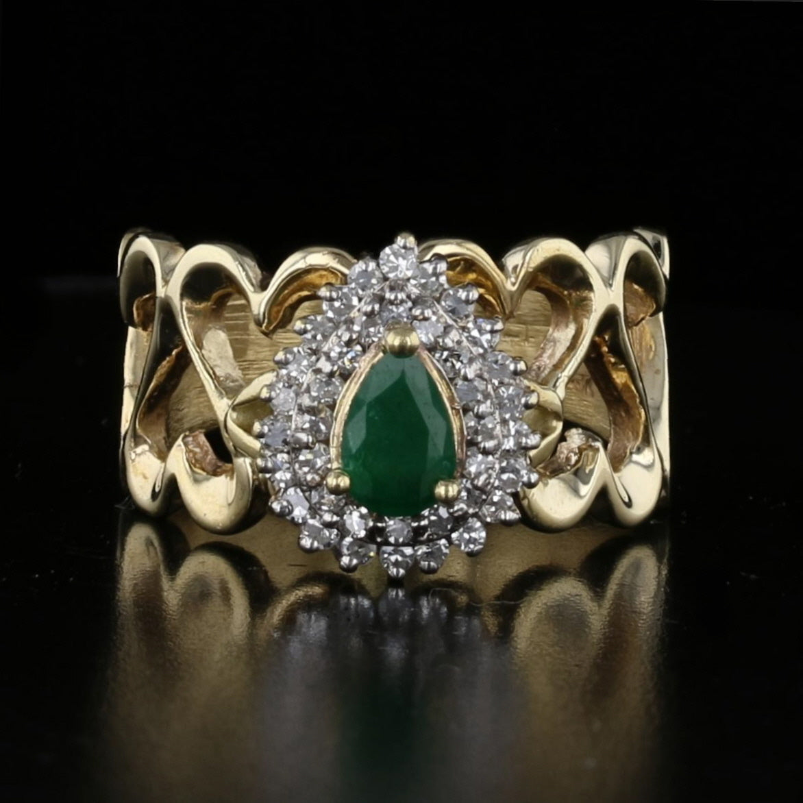 Vintage Emerald and Diamond Ring