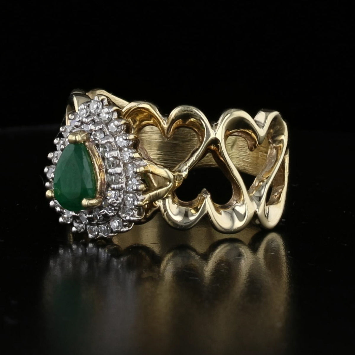 Vintage Emerald and Diamond Ring