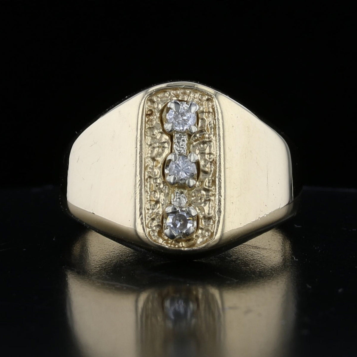 Vintage Yellow Gold Diamond Ring