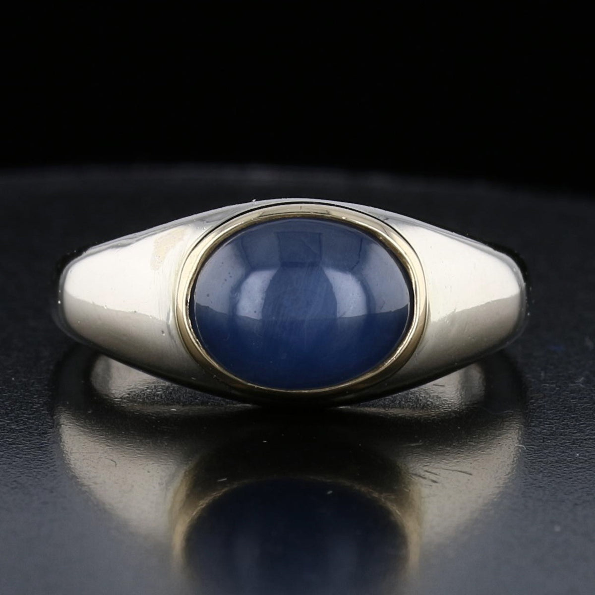 Vintage Gold Star Sapphire Ring