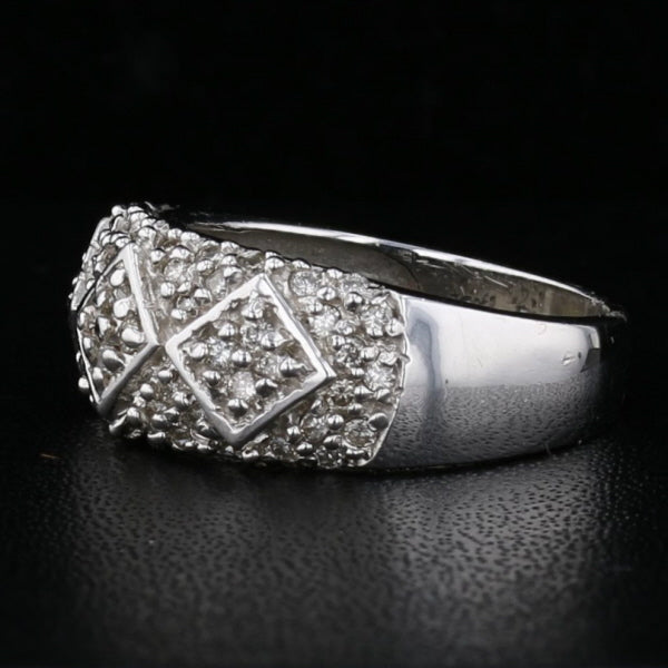 Diamond Band Ring 14K White Gold Geometric Pattern Pave Setting Round Diamonds Size 6.5