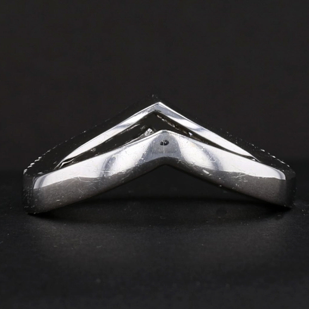 Diamond Chevron Band