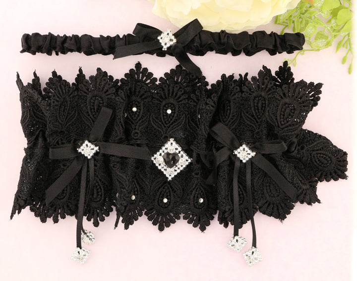 Sexy Black Belle de Nuit Lace Garter