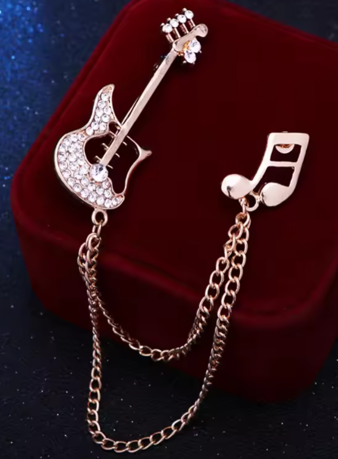 Guitar Lapel Pin with Chain Silver/Gold