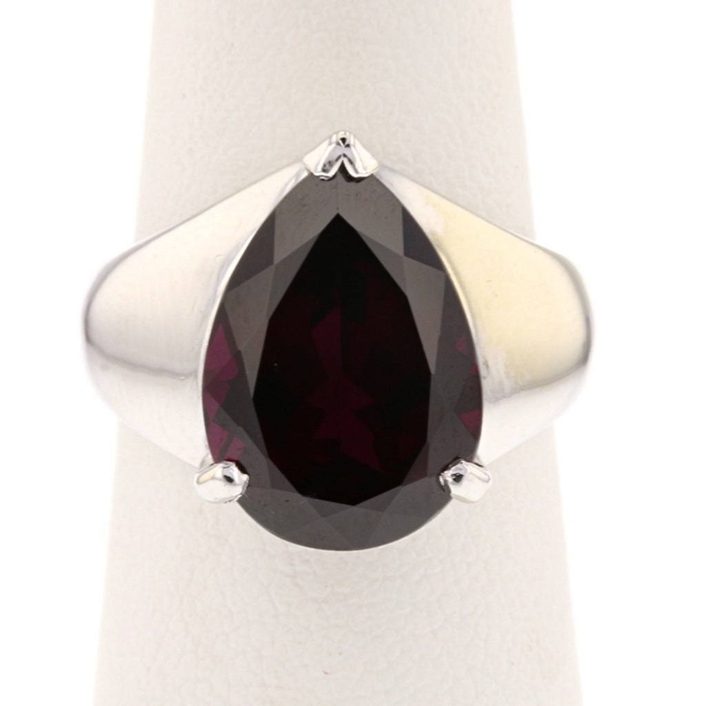 Pear Shape Garnet Ring - David's Antiques & Jewelry