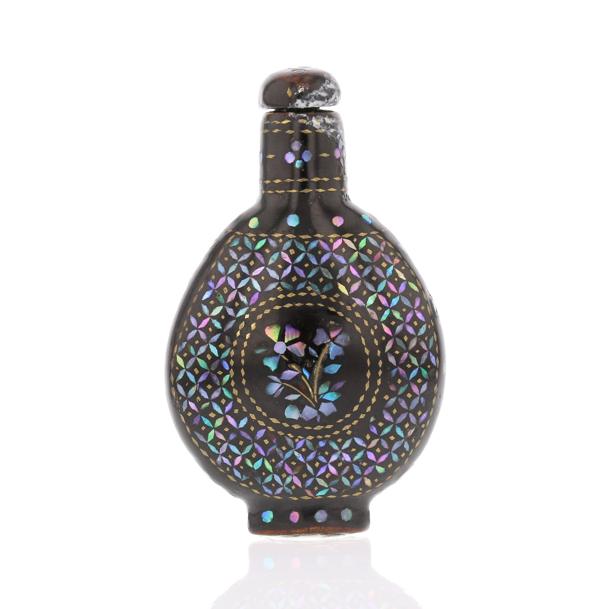 Chinese Lac Burgaute Snuff Bottle – Mother of Pearl Floral Designs
