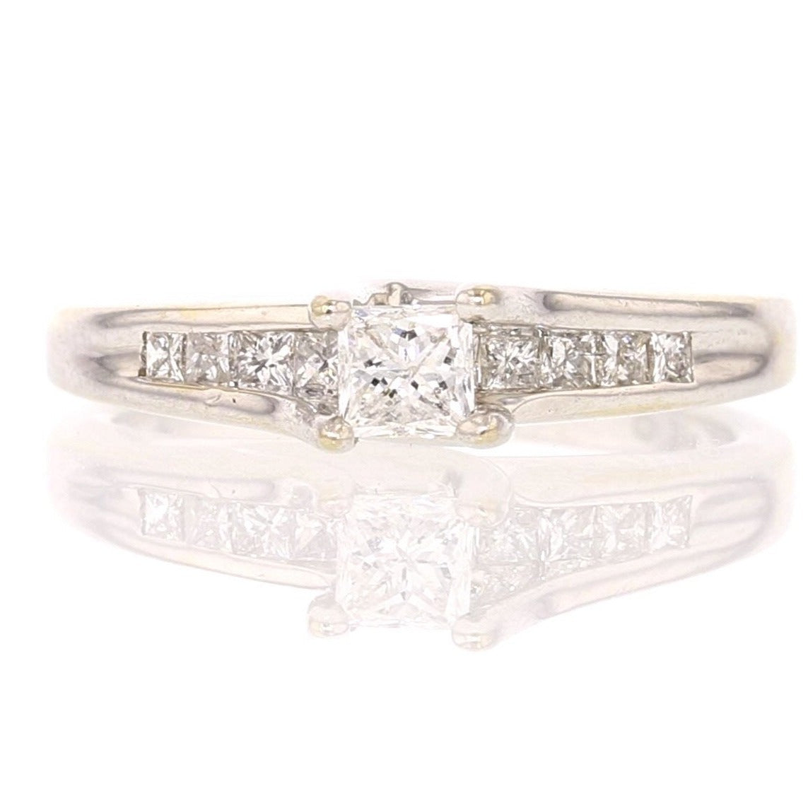 14K White Gold Diamond Princess cut Engagement/Bridal Ring