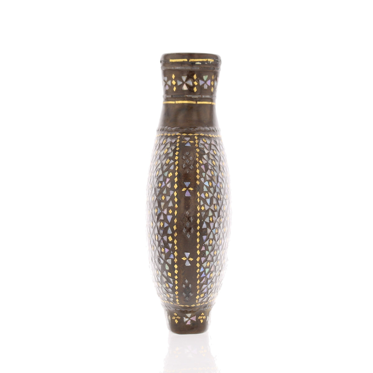 Chinese Lac Burgaute Snuff Bottle – Mother of Pearl Mosaic