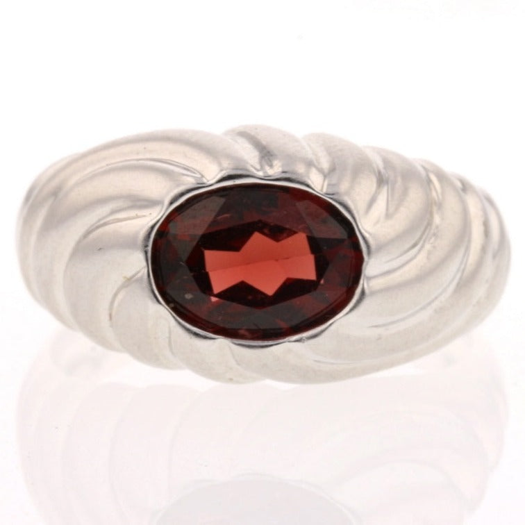 Garnet Ring - David's Antiques & Jewelry