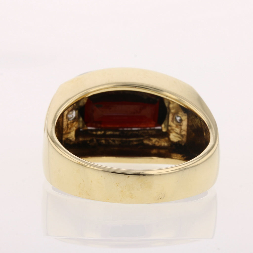 Checkerboard Garnet Ring - David's Antiques & Jewelry