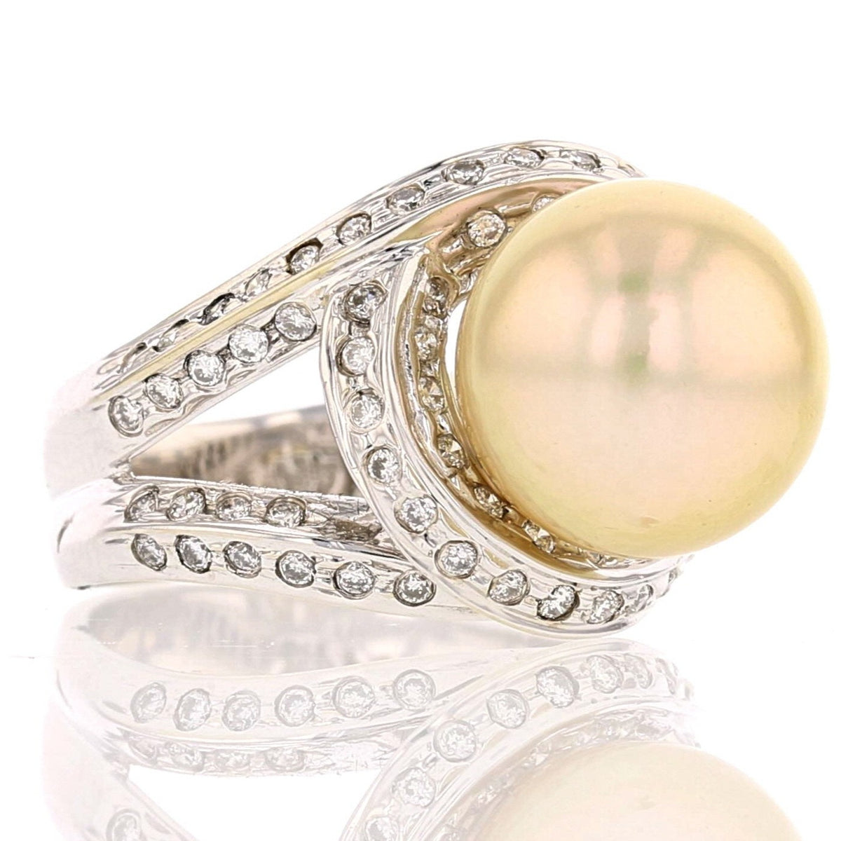 Gold Pearl Diamond Ring