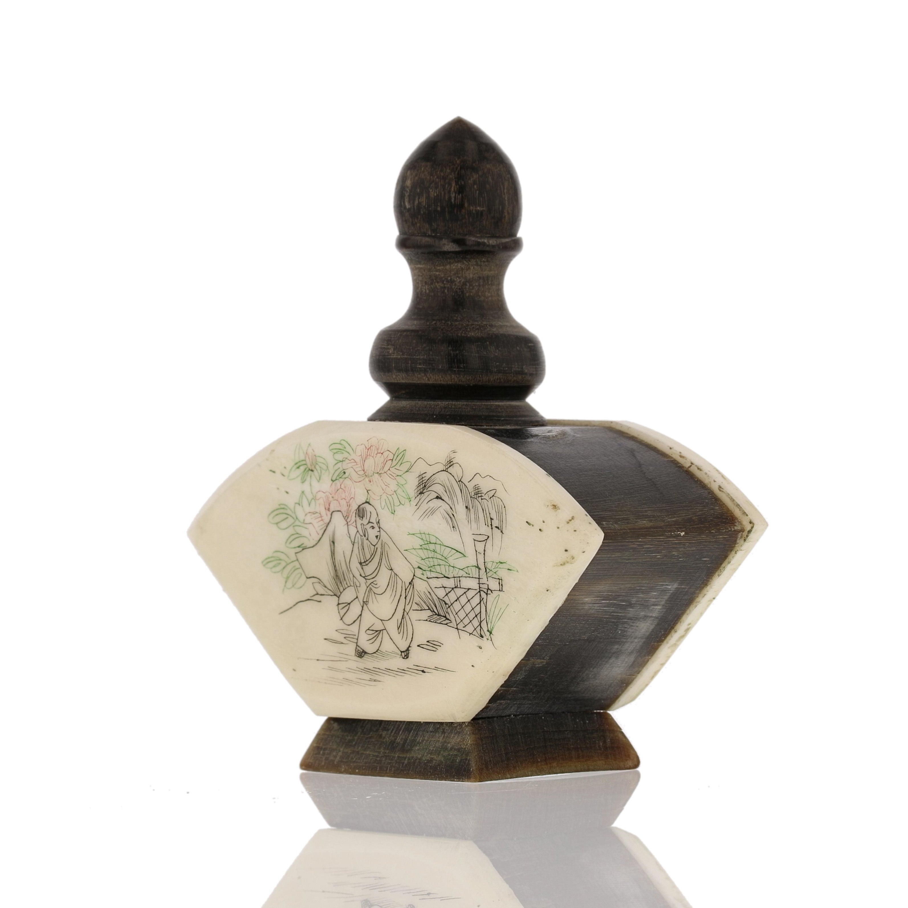 Antique Chinese Snuff Bottle - David's Antiques & Jewelry