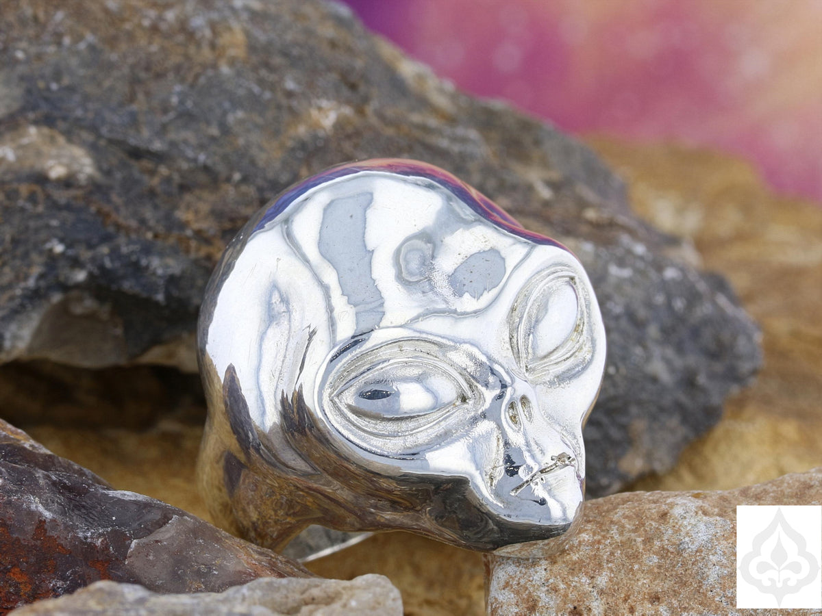 Alien Head Ring