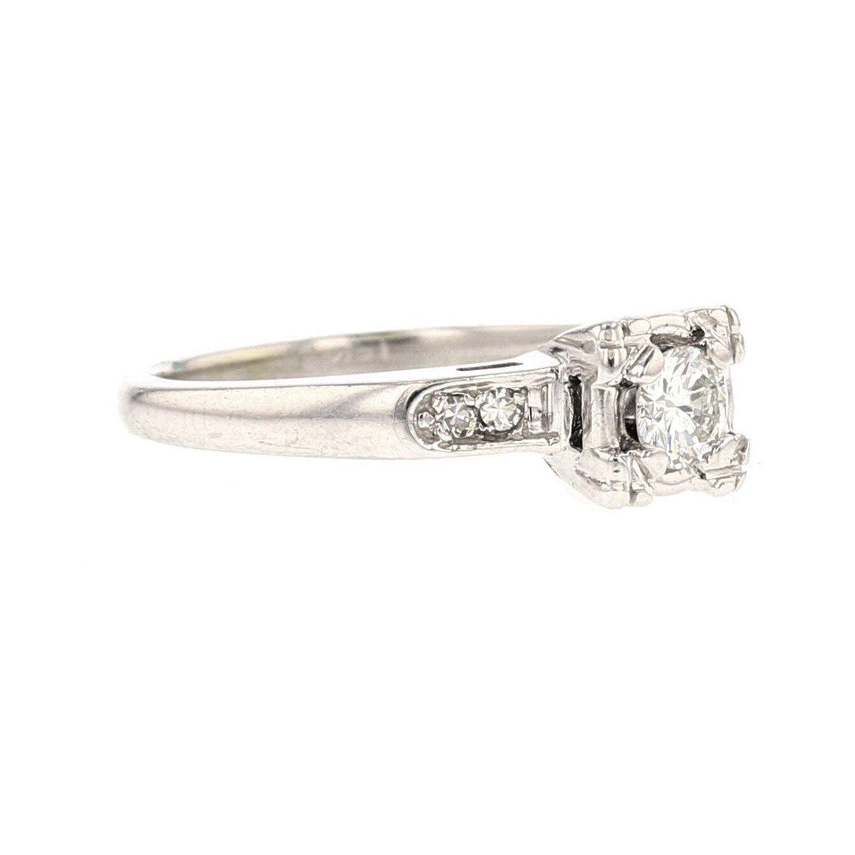 Diamond Ring in 18K White Gold