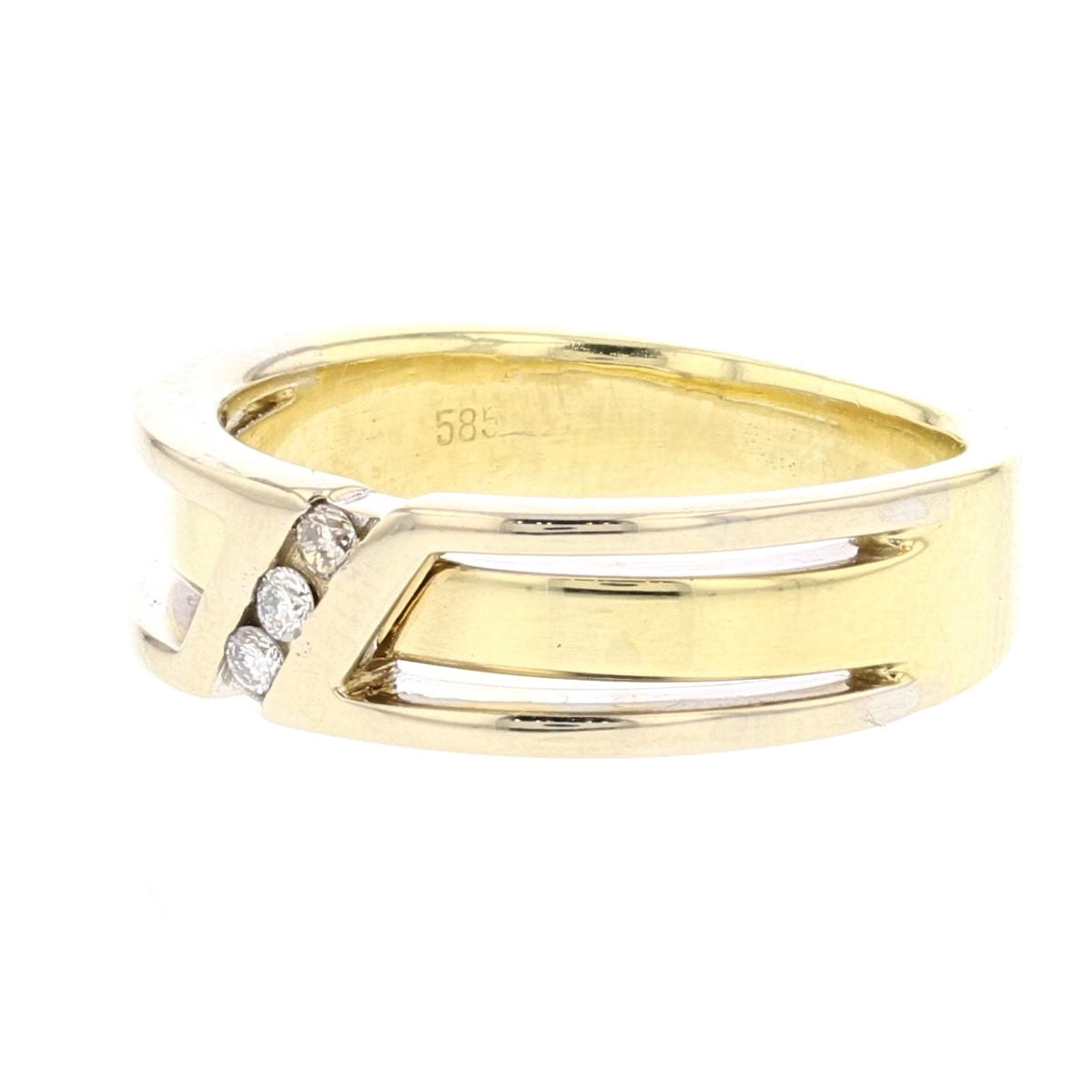 Detailed Diamond Gold Band