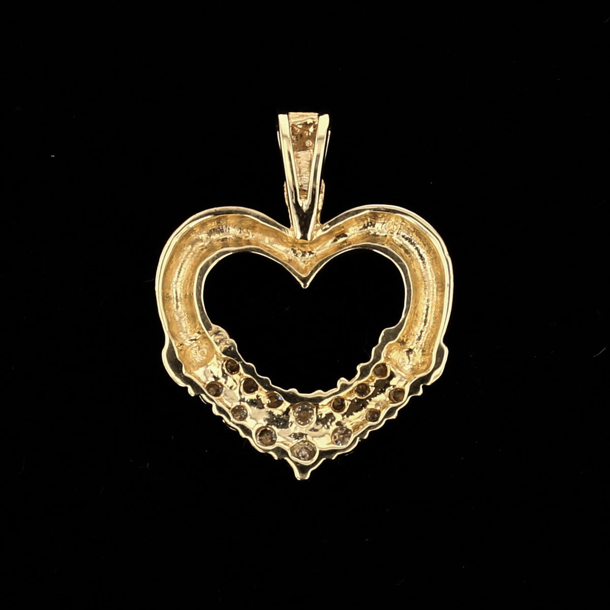 Diamond Heart Gold Pendant.