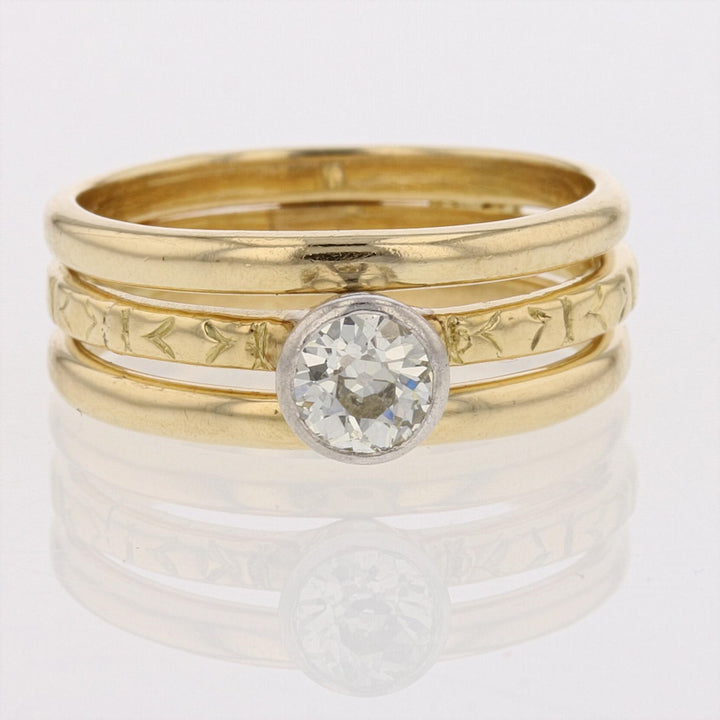 Vintage 14K Yellow Gold Diamond Ring