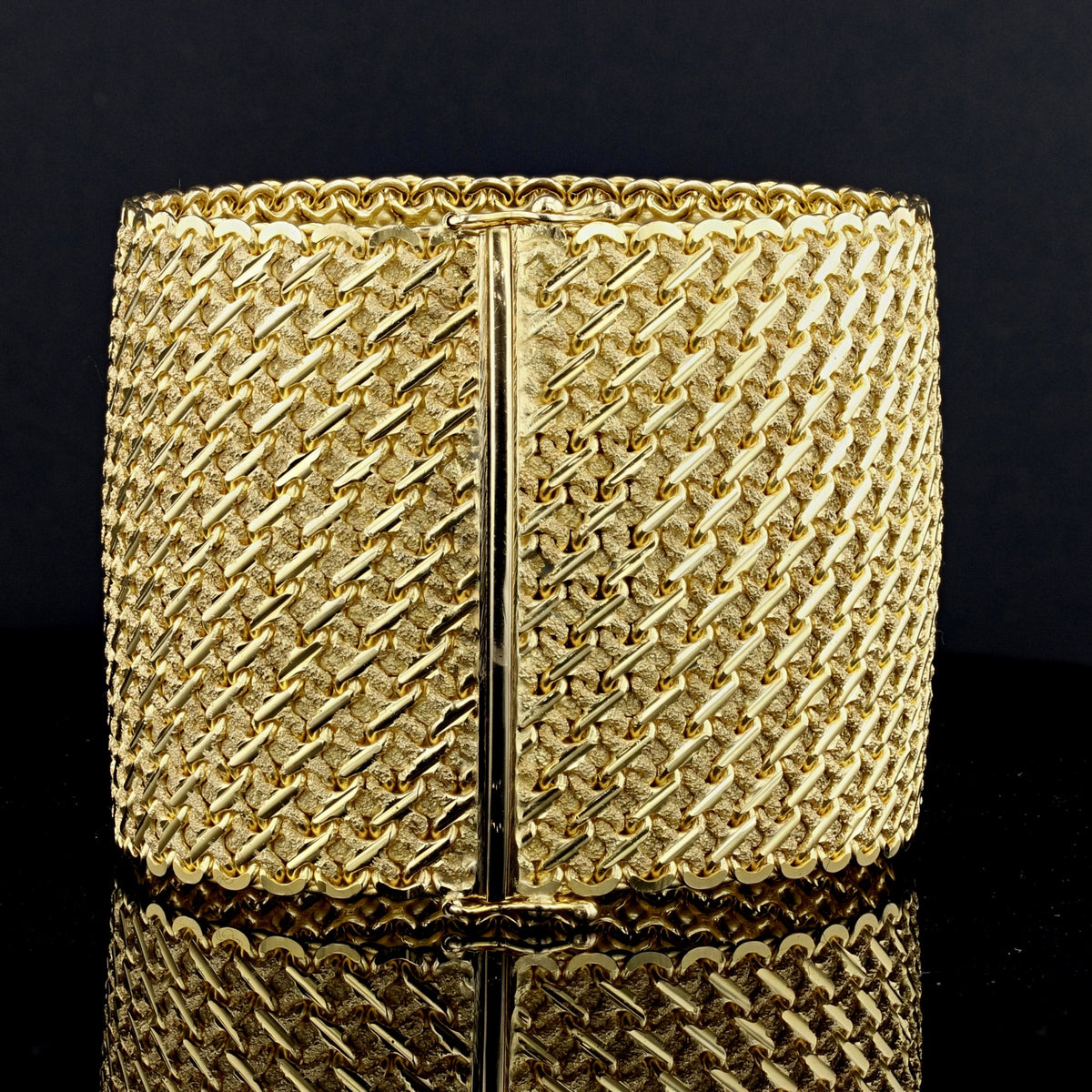 Gold Mesh Bracelet 892454