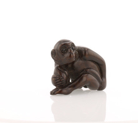 Vintage Ironwood Netsuke: Monkey with Nut - David's Antiques & Jewelry