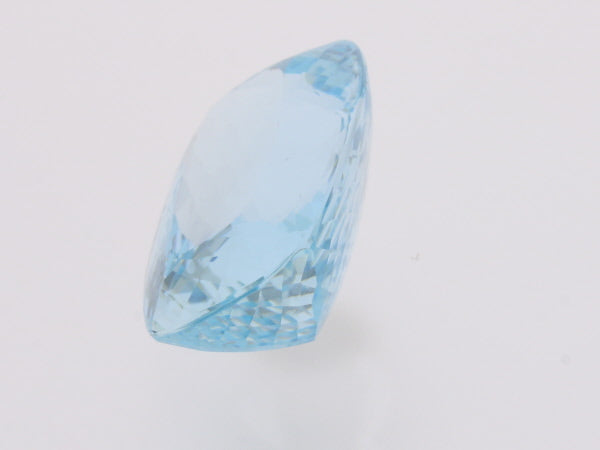 66 Carat Natural Aquamarine - David's Antiques & Jewelry