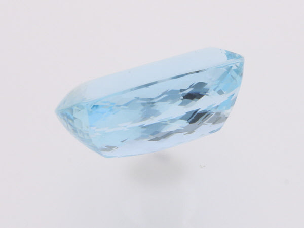 66 Carat Natural Aquamarine - David's Antiques & Jewelry
