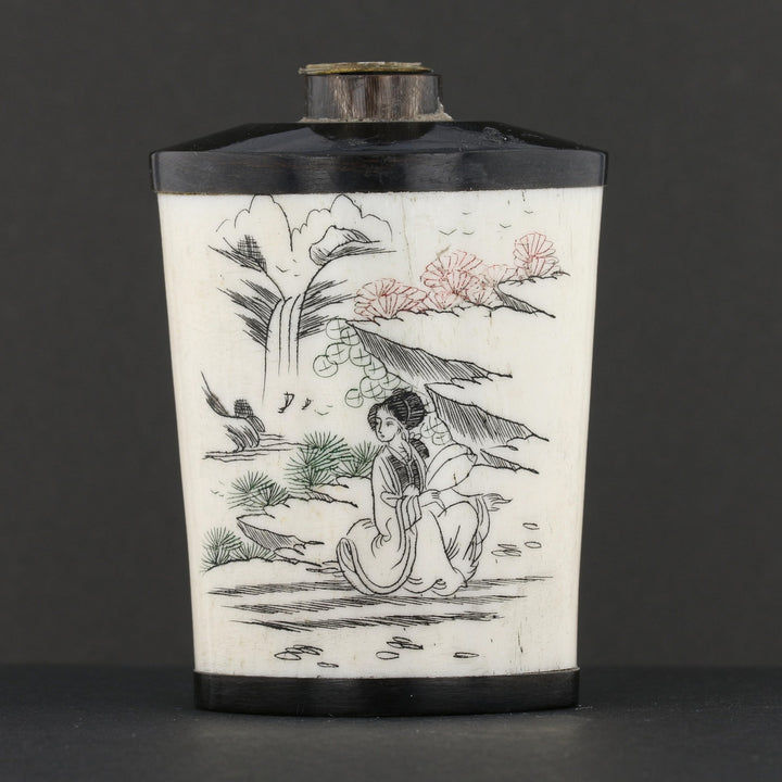 Antique Chinese Hand-painted Snuff Bottle