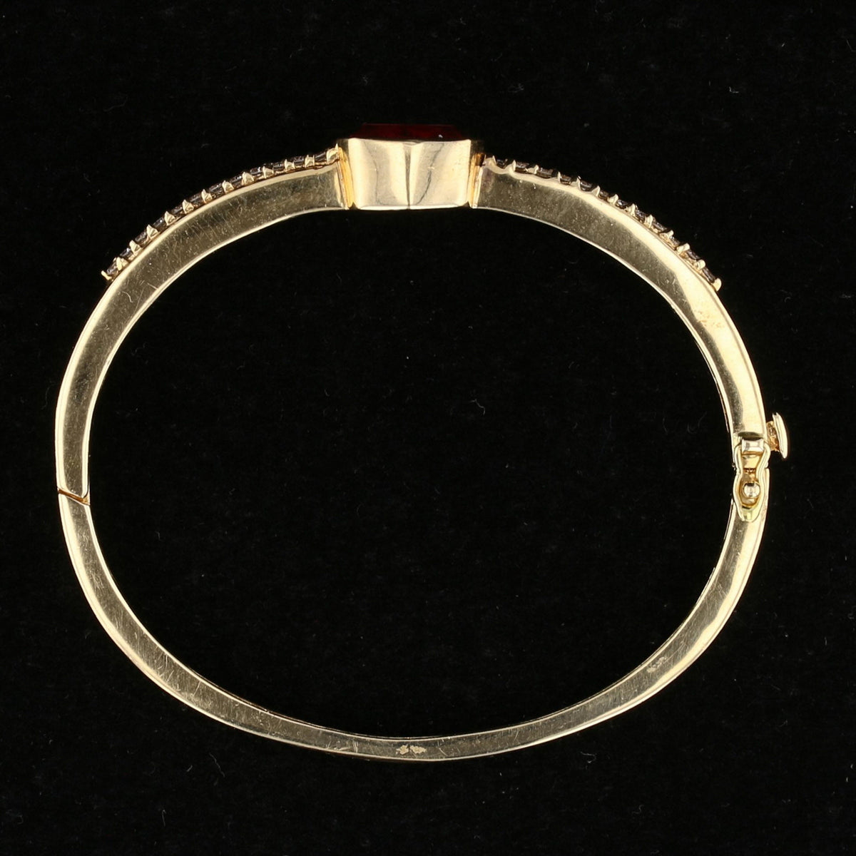 Almandite Garnet, Diamond Cuff   889075