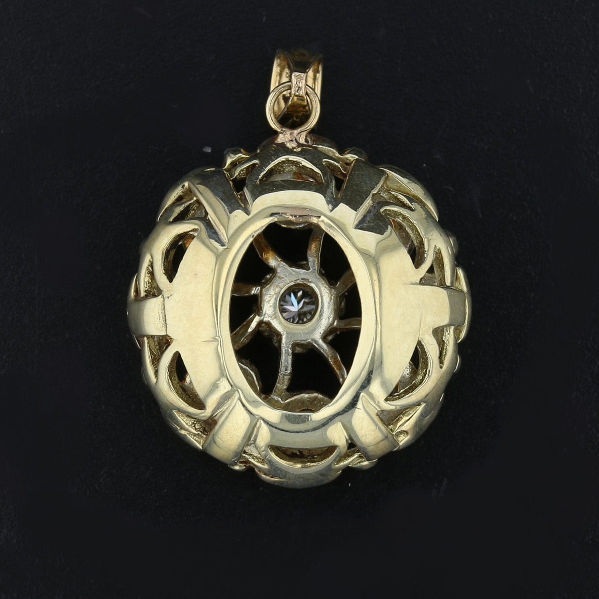 Diamond Gold Pendant2