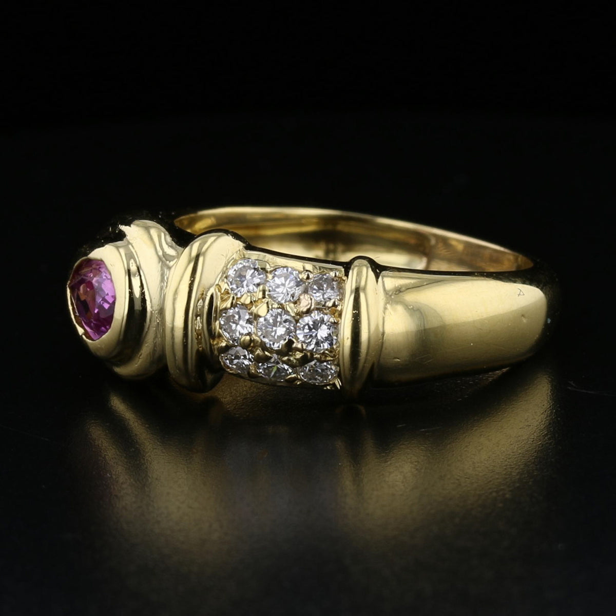 18K Gold Pink Sapphire, Diamond Ring   891080