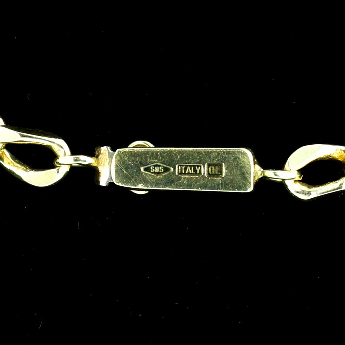 Modified Figaro Link Chain