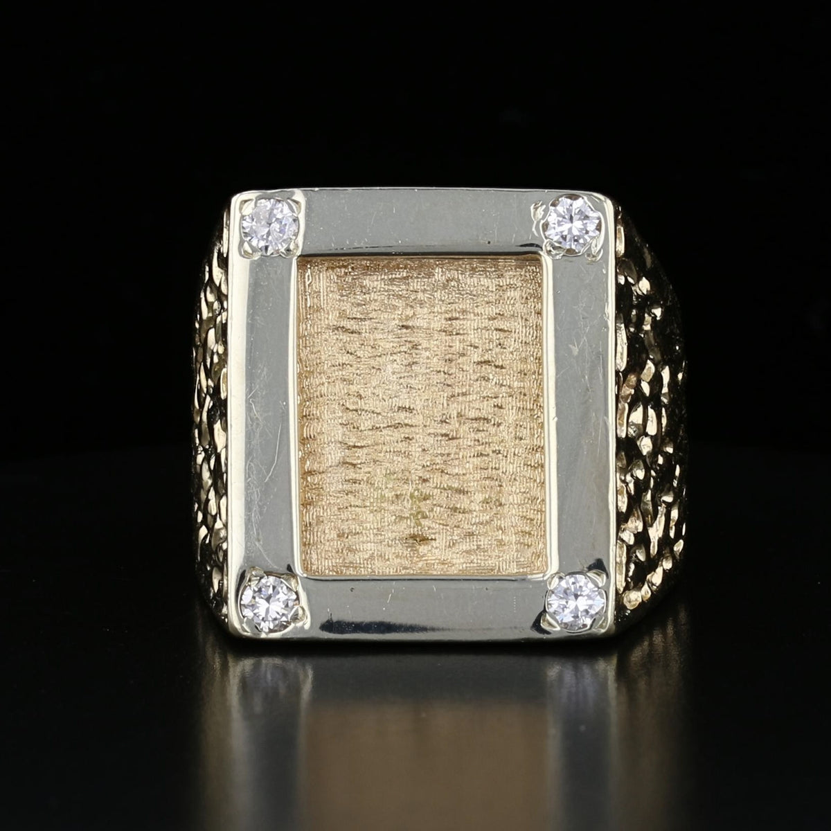 14K Gold Diamond Ring   891286