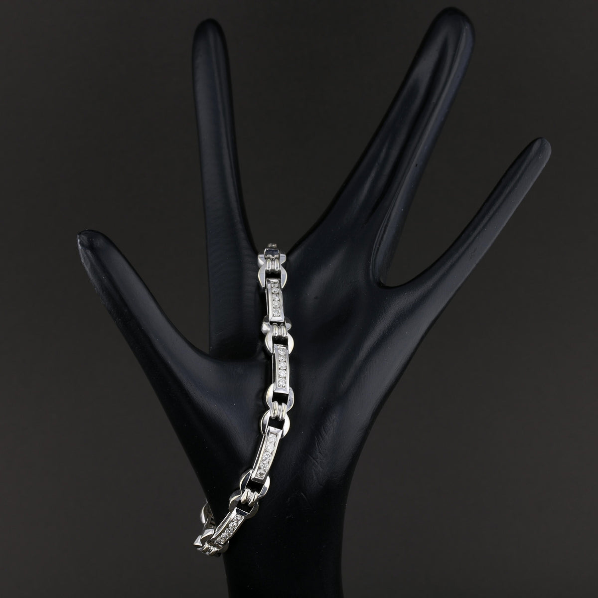 7" Round Diamond Gold Bracelet