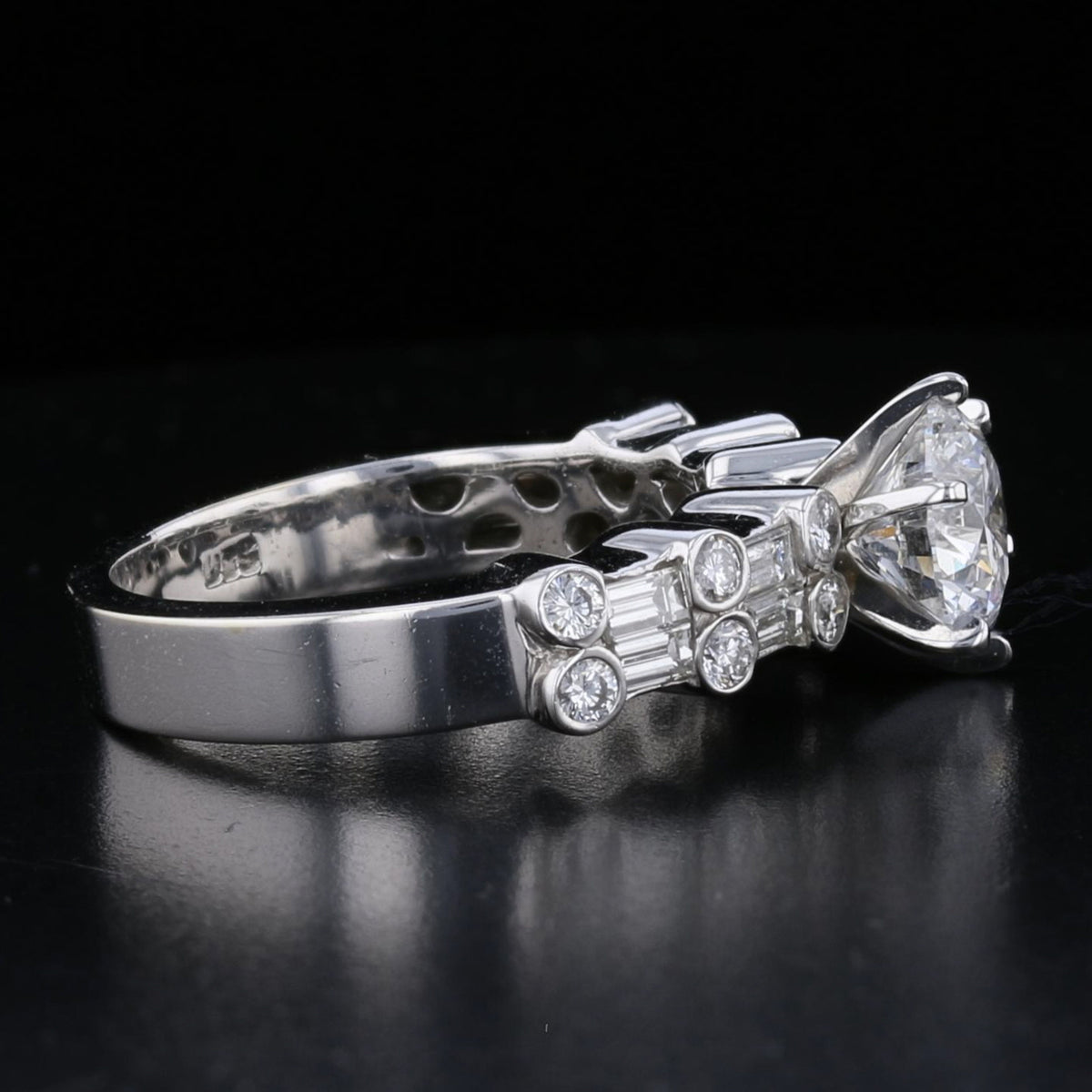 Vintage 18K White Gold Diamond Engagement Ring