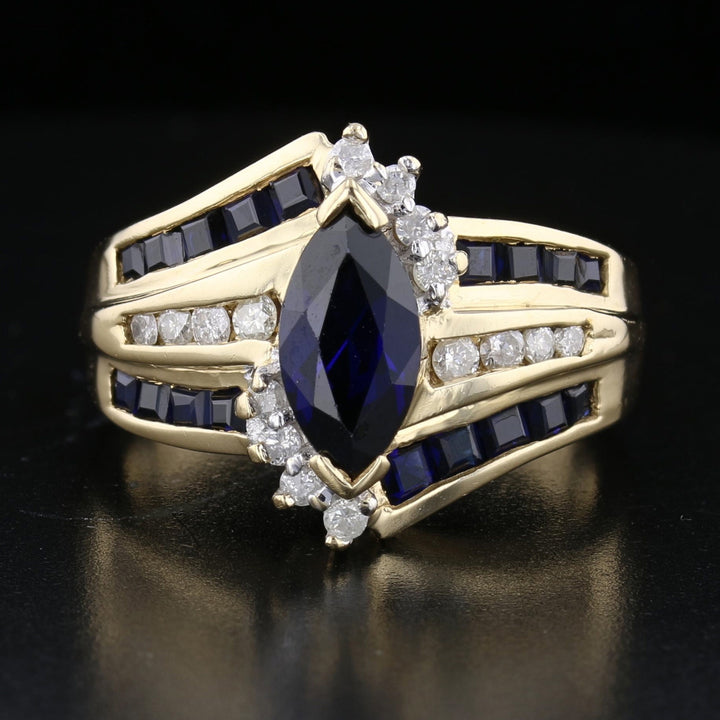 Sapphire Diamond Ring   892030