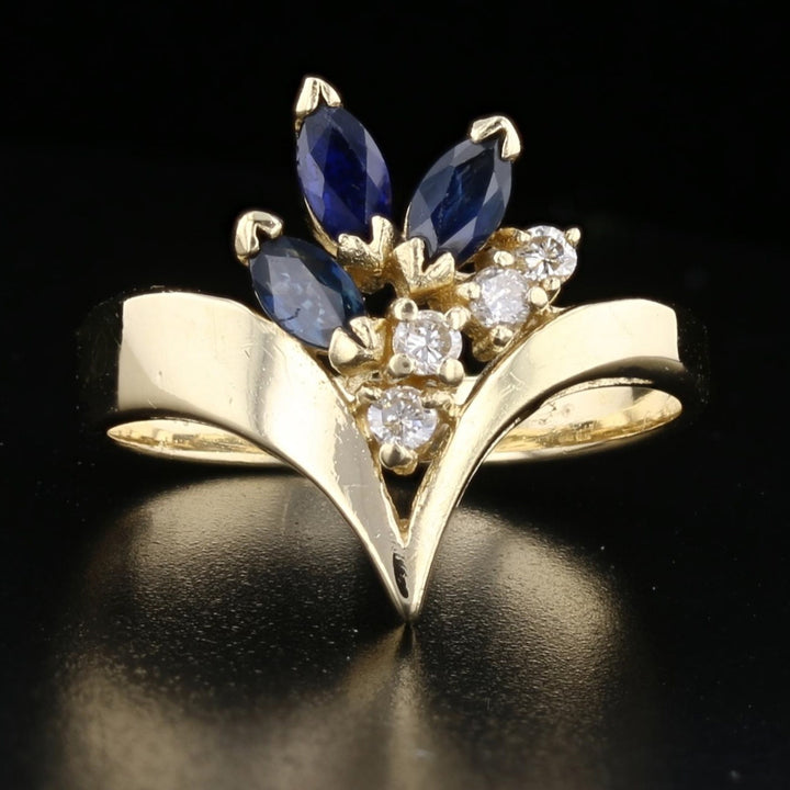 Vintage Yellow Gold Sapphire & Diamond Ring