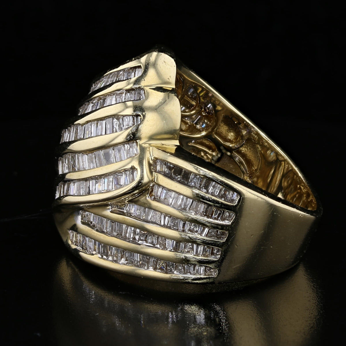 Vintage Diamond Baguette Ring –