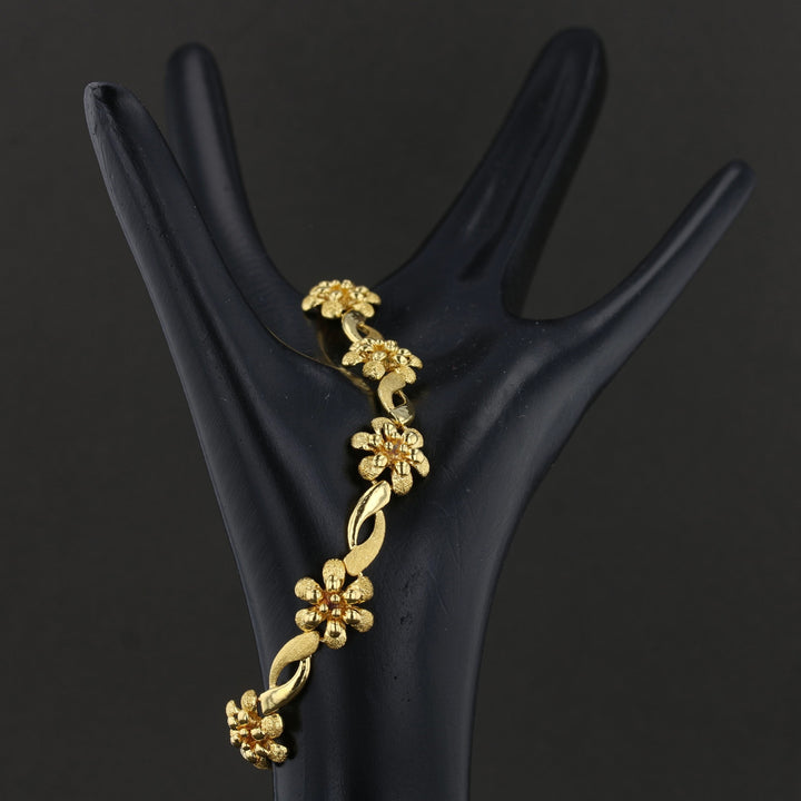 7" Flower Bracelet   892972