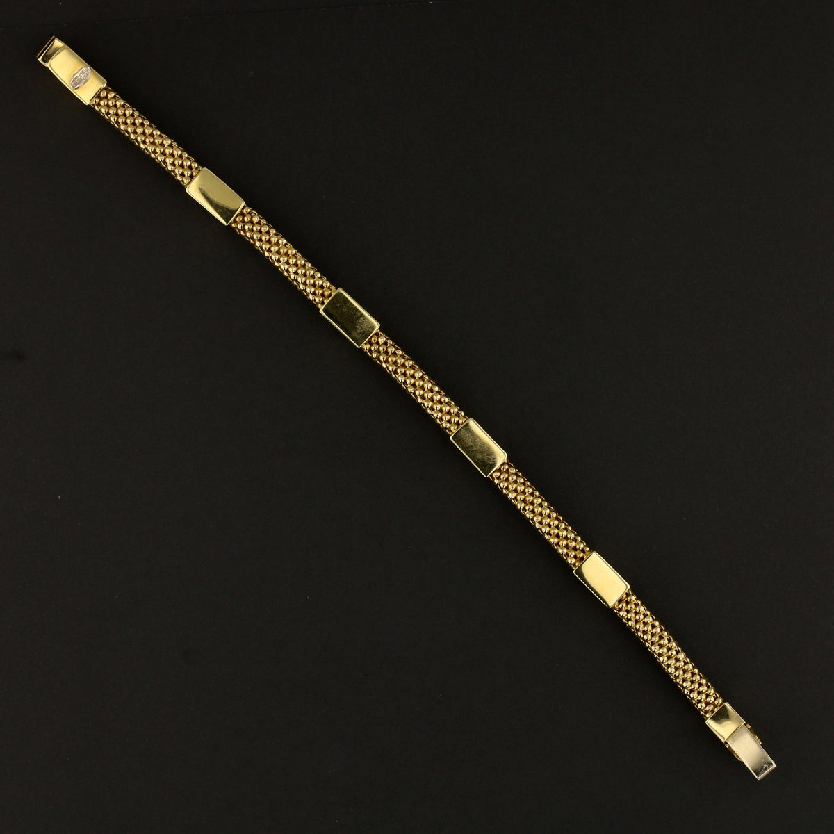 Garnet Bracelet   893135