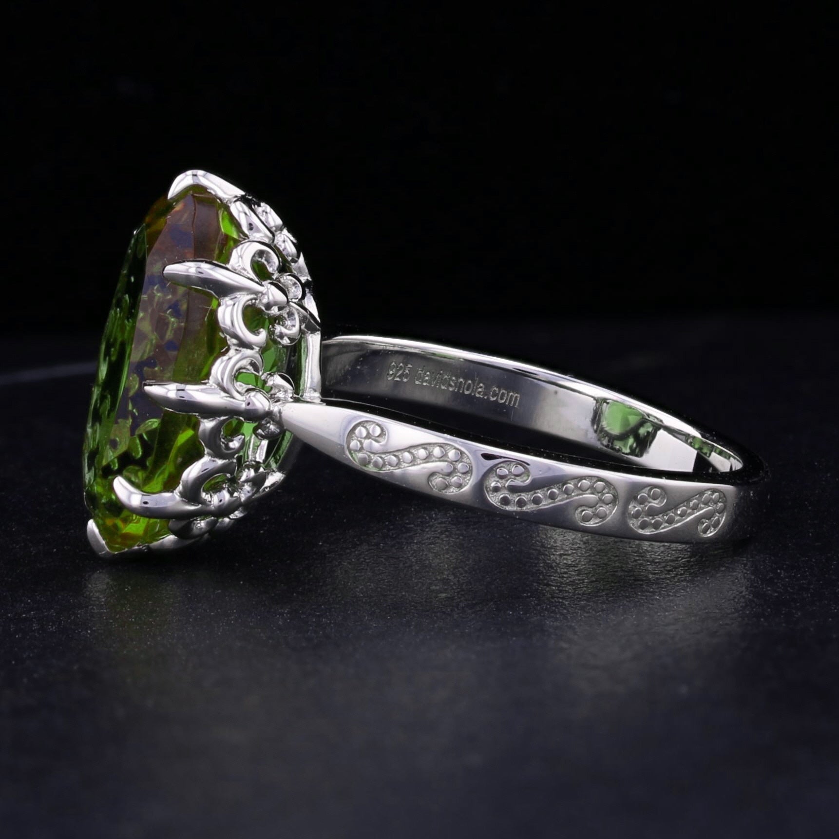 VooDooStone Ring with Fleur De Lis Prongs Ring - David's Antiques & Jewelry