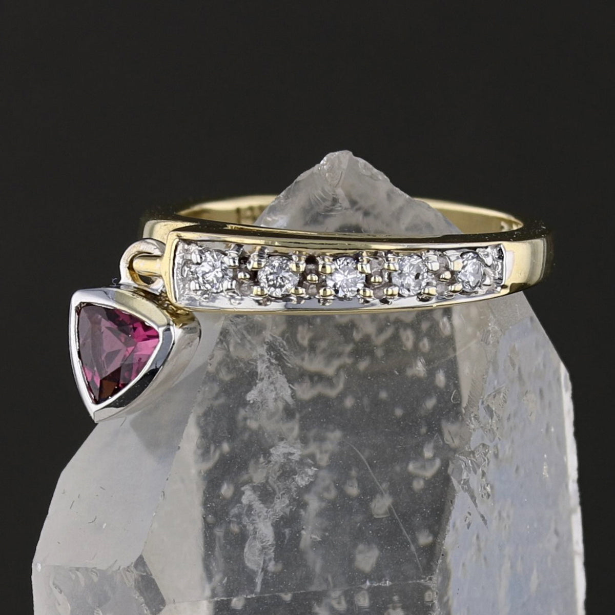 Garnet Diamond Ring   893524